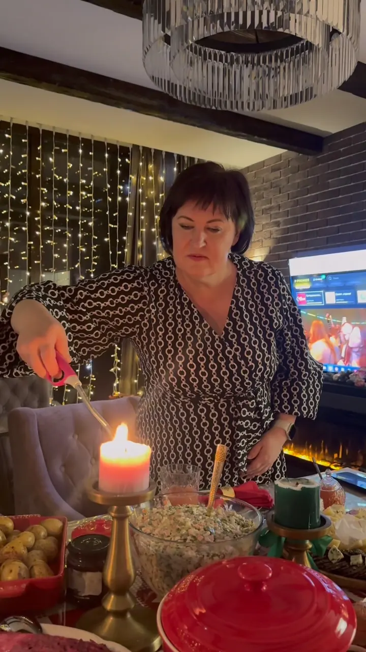 Поздравление с Новым 2025 годом